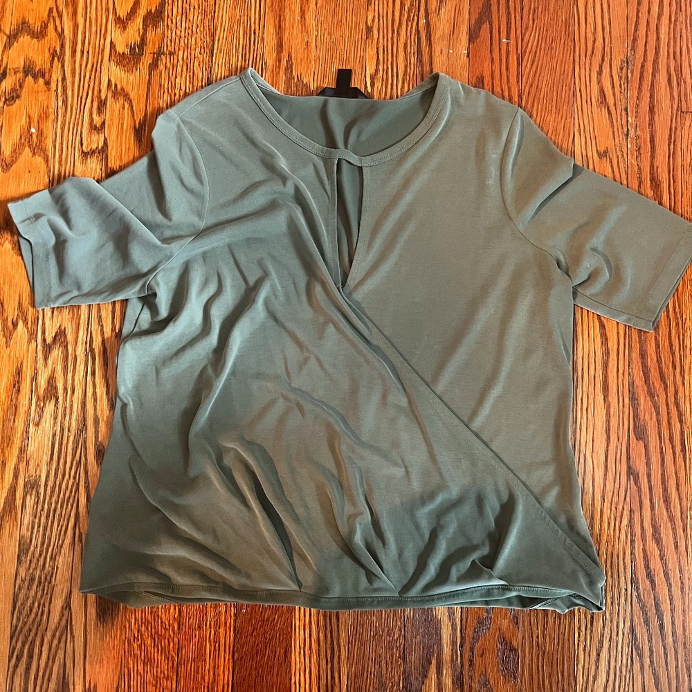 Green Banana Republic Cut-Out Tee